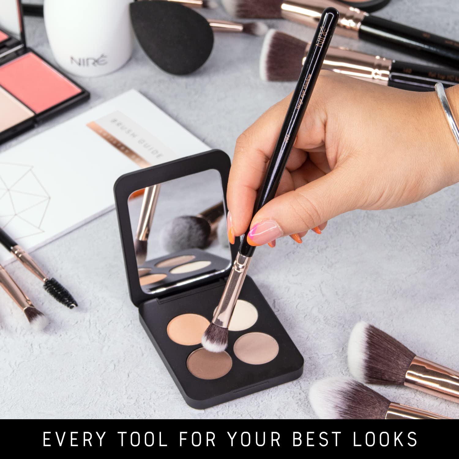 Niré Beauty 15piece Award Winning Professional Makeup Brush Set: Vegan Makeup Brushes with Case, Makeup Sponge, Brush Cleaner, Guide, Gift Box - Image 6