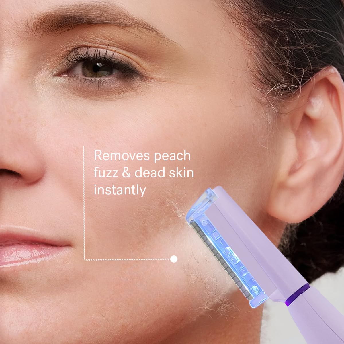 Michael Todd Beauty Sonicsmooth Pro+ Dermaplane Razor for Women Face + Eyebrow Trimmer Dermaplaning System w/LED Light Peach Fuzz Remover -16 Dermaplaning Blades & 2 Microsmooth Exfoliation Tips - Image 4