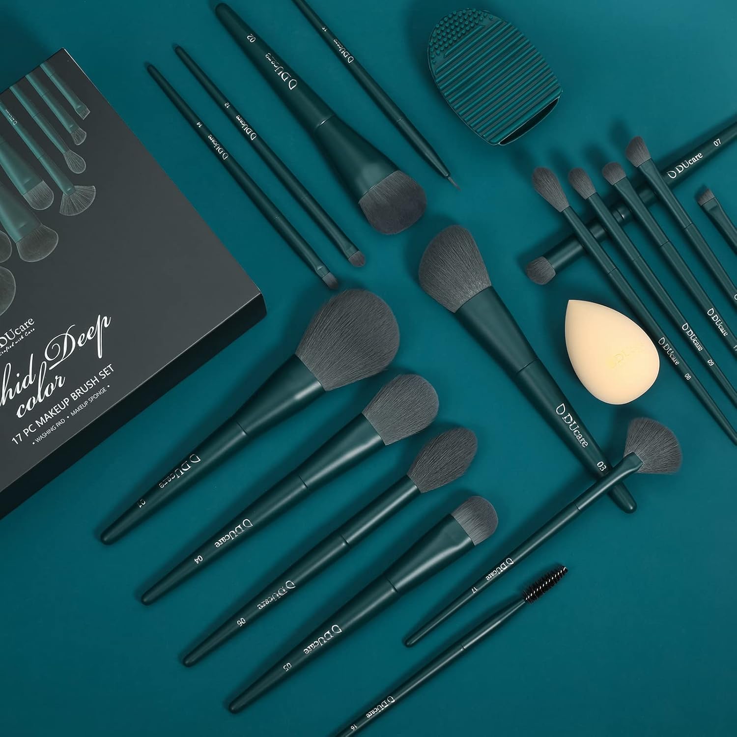 DUcare Makeup Gift Set 19 Pcs,17pcs Makeup Brushes Set 1pc Cleaning Mat 1pc Makeup Sponge Make up Brushes for Foundation,Face Blending Powder, Contour, Bronzer,Highlight, Concealer, Eyeshadow - Image 7