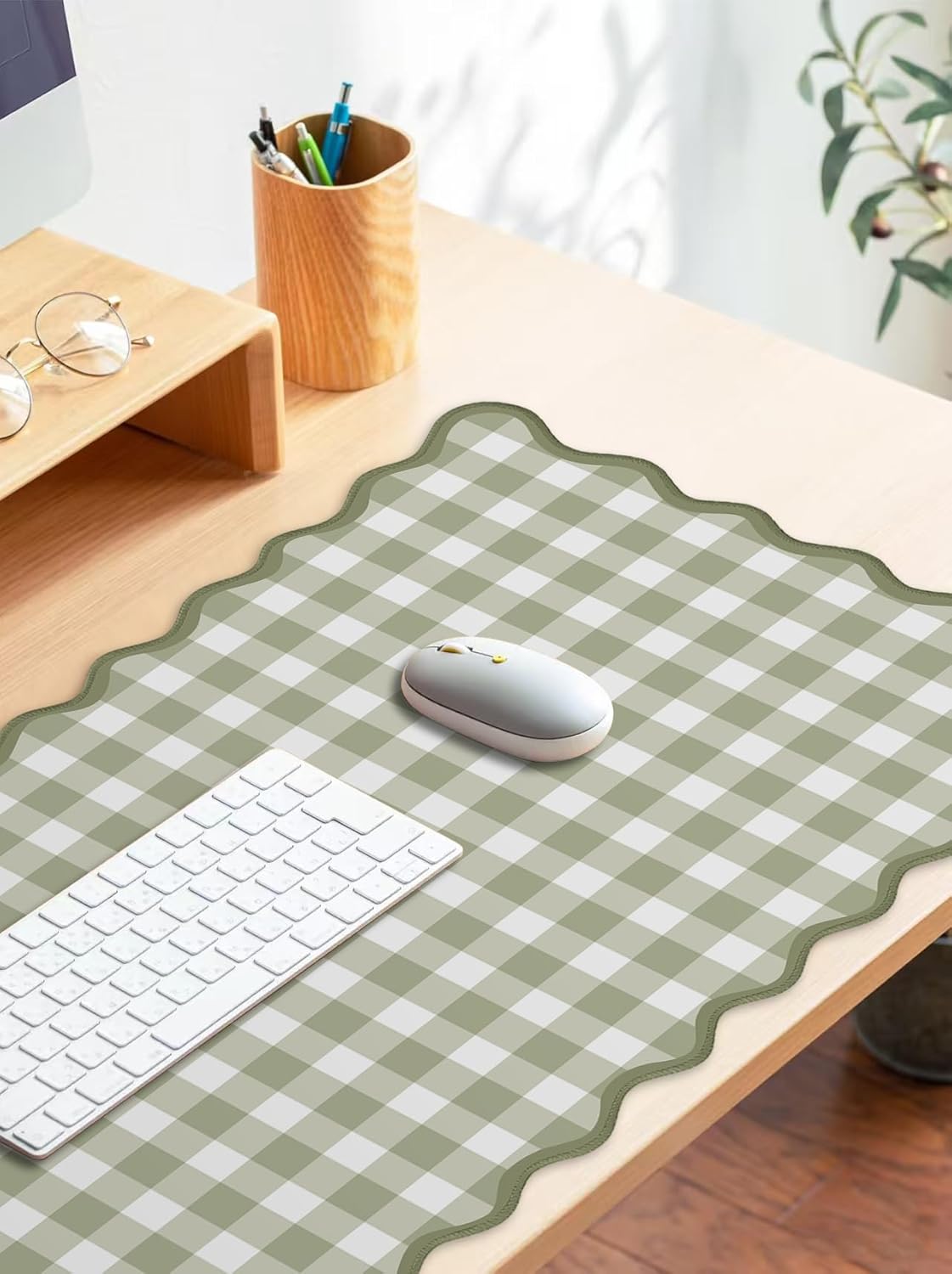 Scalloped Green Checkered Desk Mat Cute Pastel Large Gaming Mouse Pad Gingham Kawaii Cottagecore Vintage Girly Keyboard Computer Mat Aesthetic Desk Pad Accessories Office Decor for Women - Image 3