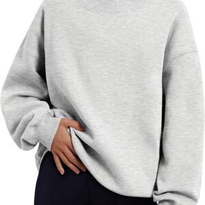 Trendy Queen Womens Oversized Sweatshirts Mock Neck Pullover Long Sleeve Tops Fall Fashion Outfits 2026 Clothes