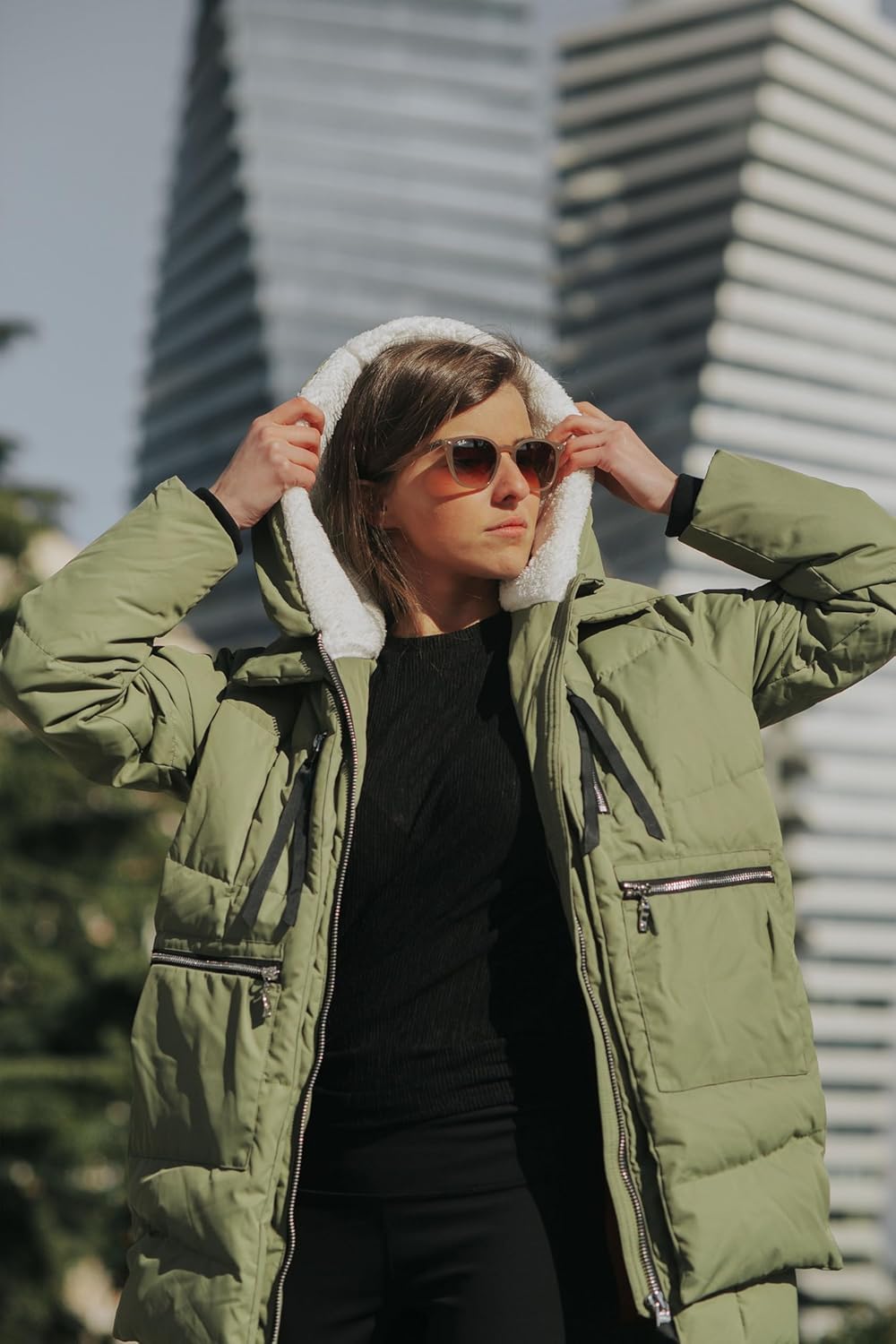 Orolay Women's Thickened Down Jacket - Image 6