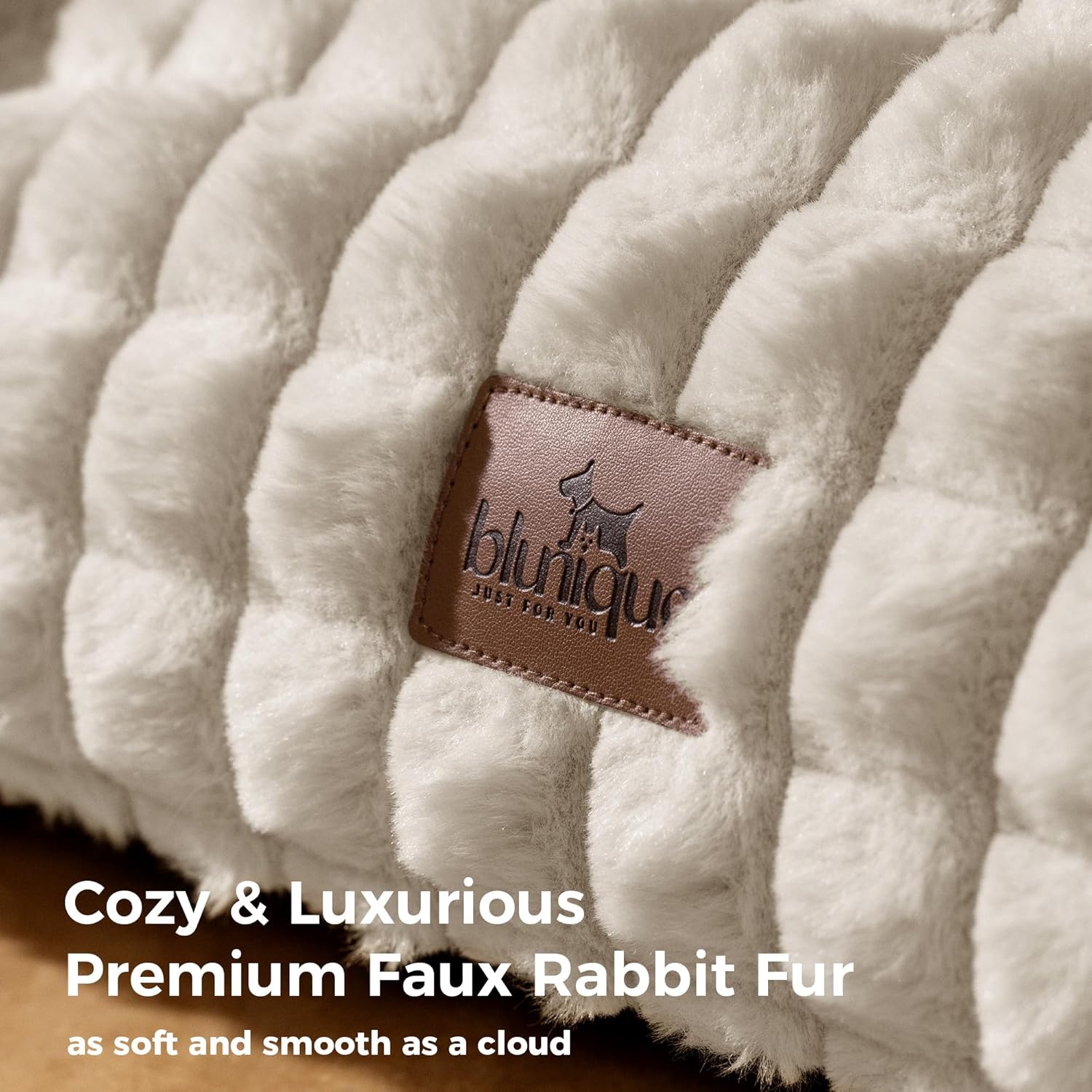 Cat Beds for Indoor Cats - Cute Cat Couch Bed Fluffy Pet Sofa with Faux Rabbit Fur Washable Cover, Fuzzy Pet Couch in 3D Diamond Pattern, Suppportive Large & Small Cats Sofa, 24inch Off White - Image 2