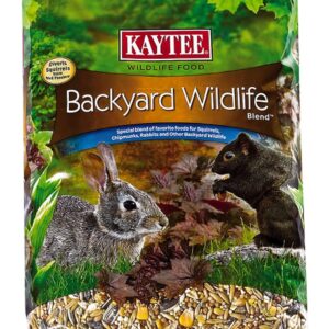Kaytee Backyard Wildlife Food Blend For Wild Squirrels, Chipmunks, Rabbits and Other Backyard Wildlife, 5 Pound