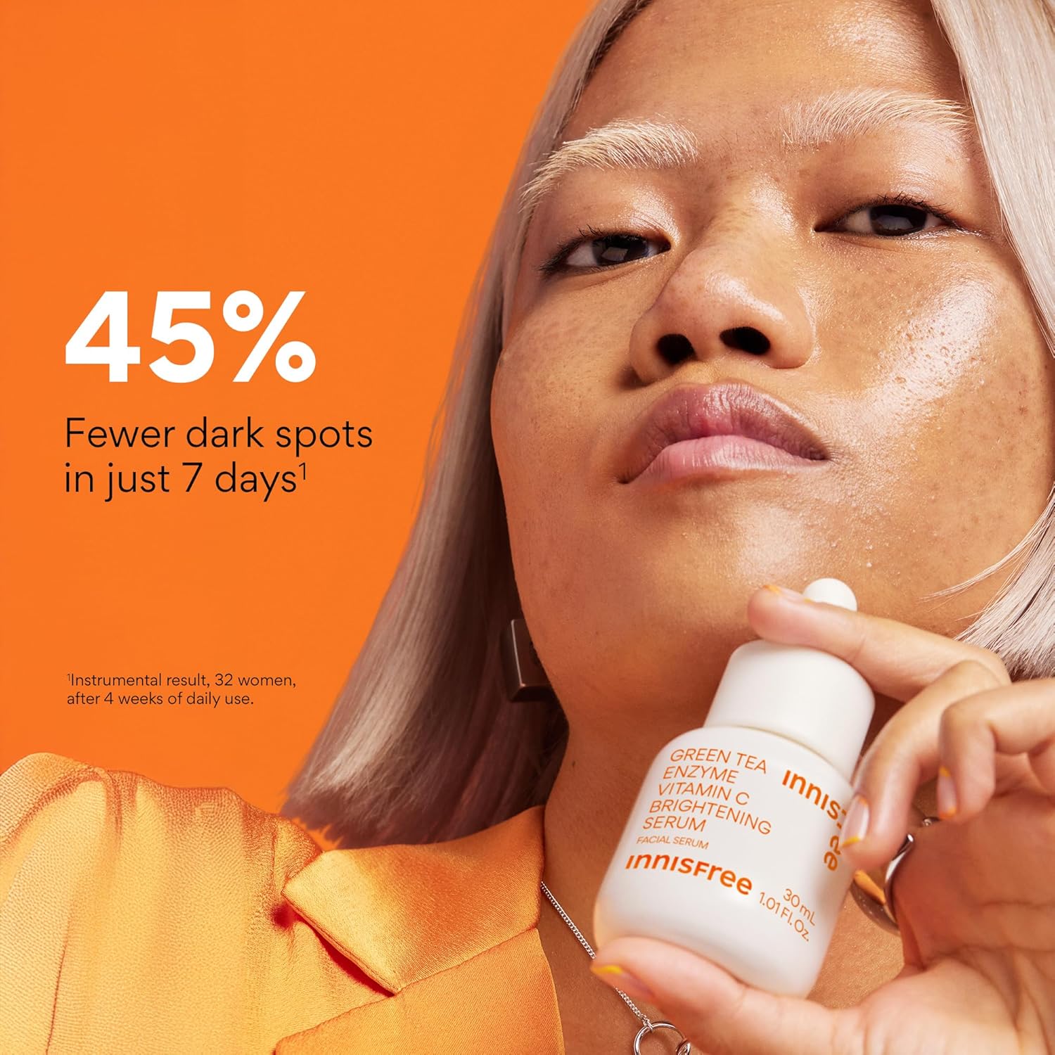Innisfree Green Tea Enzyme Vitamin C Serum for Brightening Dark Spot Correction, Korean Face Serum for Radiant Glow - Image 3