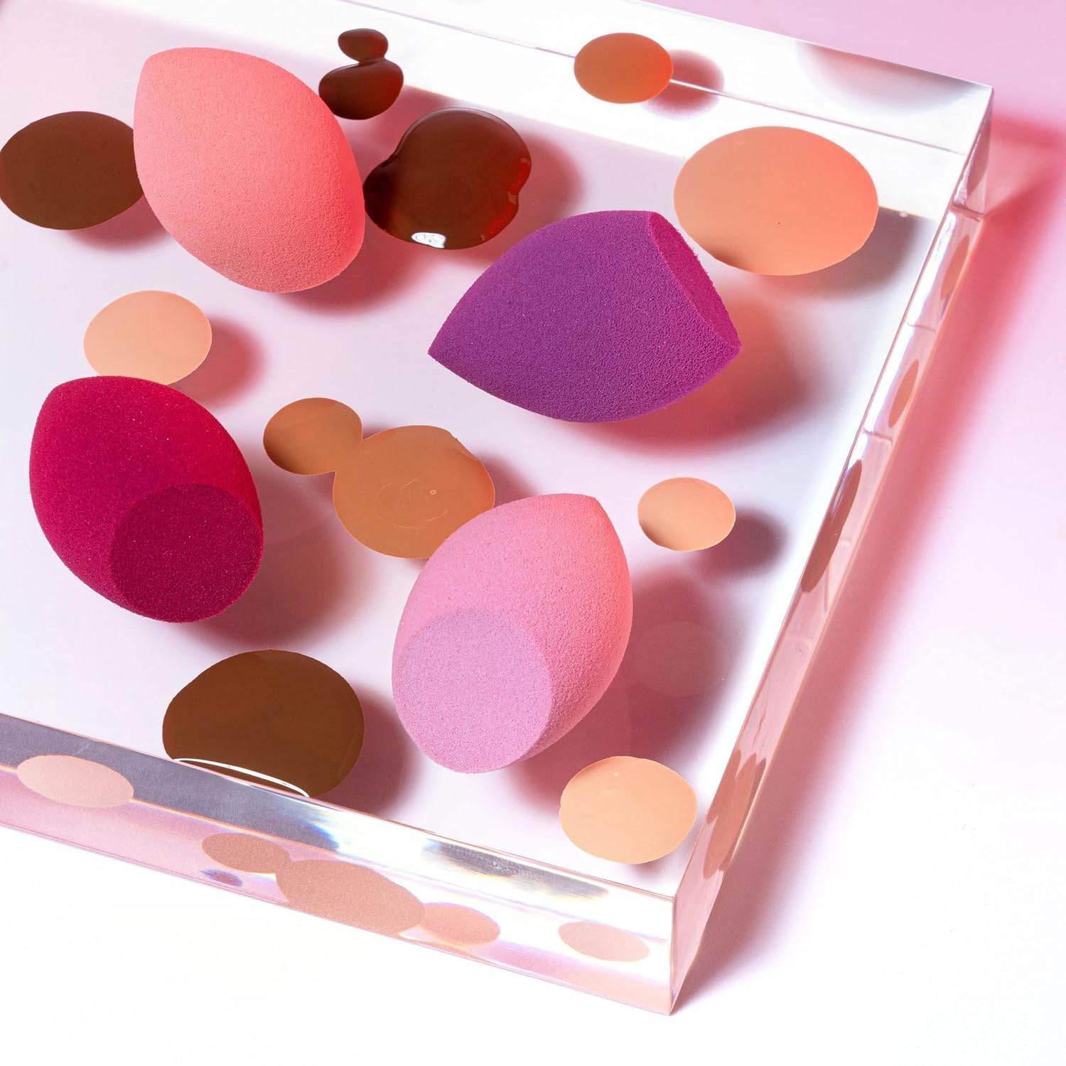 Real Techniques Mini Miracle Complexion Sponge 4 Pack, Small Makeup Blending Sponges, For Foundation & Concealer, Mini Size for Under Eyes & Touch-Ups, Travel Friendly, Natural Makeup, Latex-Free - Image 9
