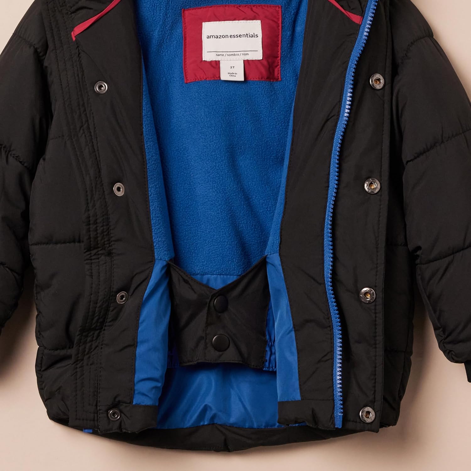 Amazon Essentials Babies, Toddlers, and Boys' Heavyweight Hooded Puffer Jacket - Image 5